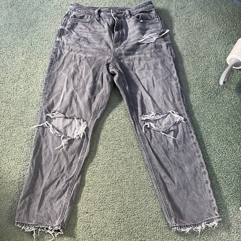 American Eagle Mom Jeans